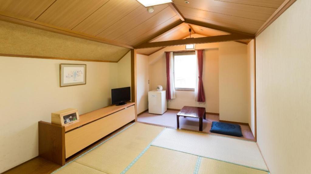 Washigatake Kogen Hotel Rainbow Gujo Exterior photo